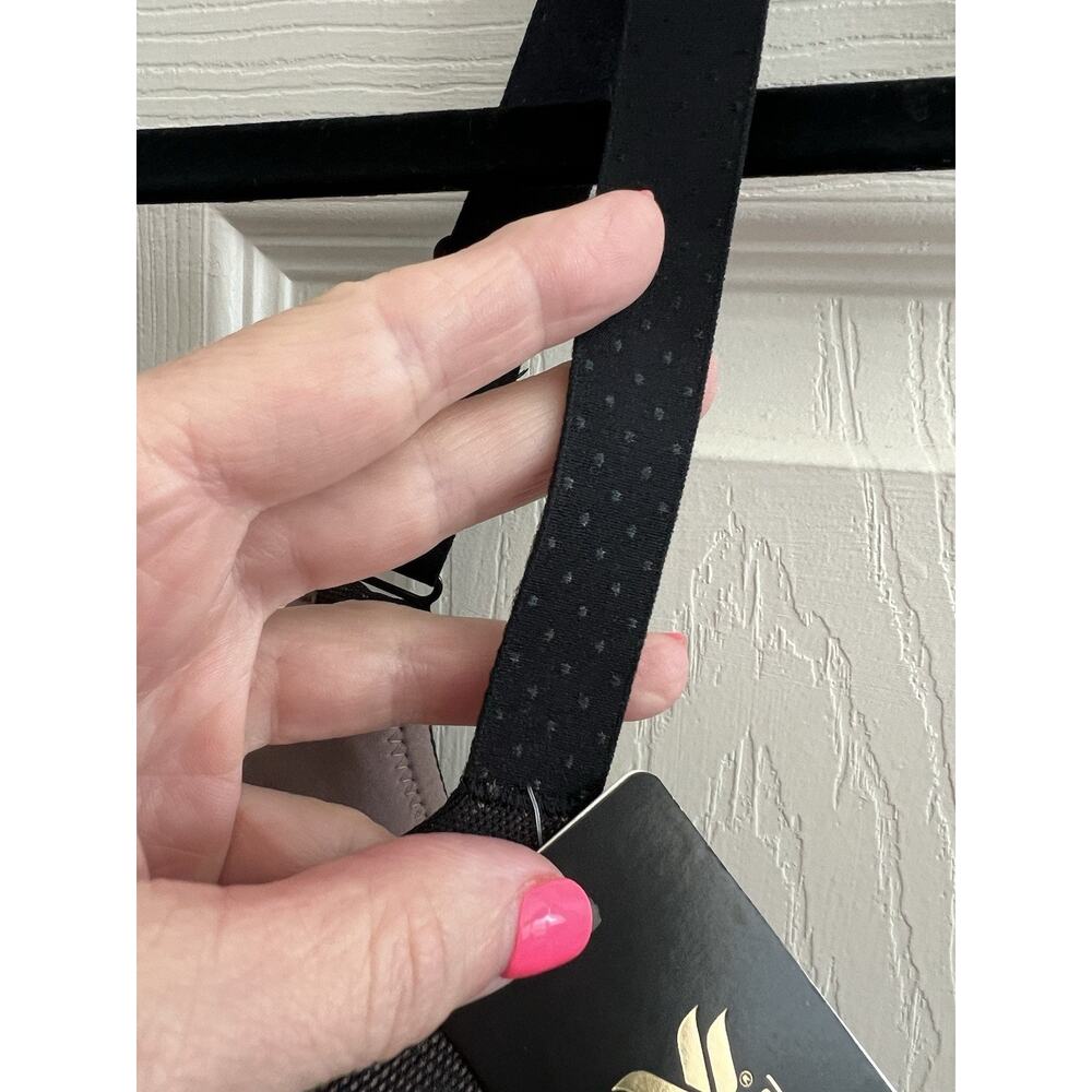 WACOAL Women's Back Appeal Smoothing Full Coverage Underwire Black Bra 40D NWT - Picture 9 of 12